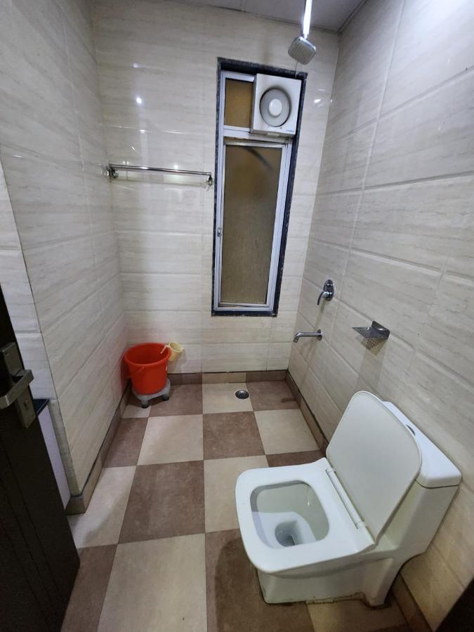 Hotel Ivy Plaza Luxury New Delhi Eksteriør billede